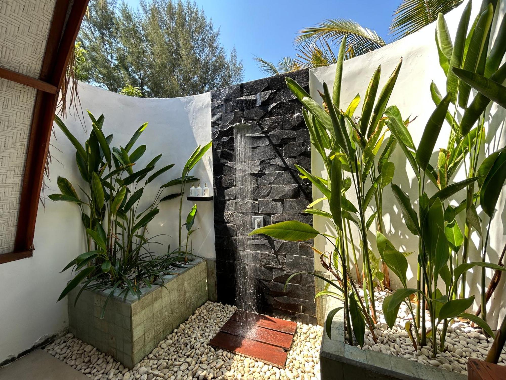 Camilla Resort 4*